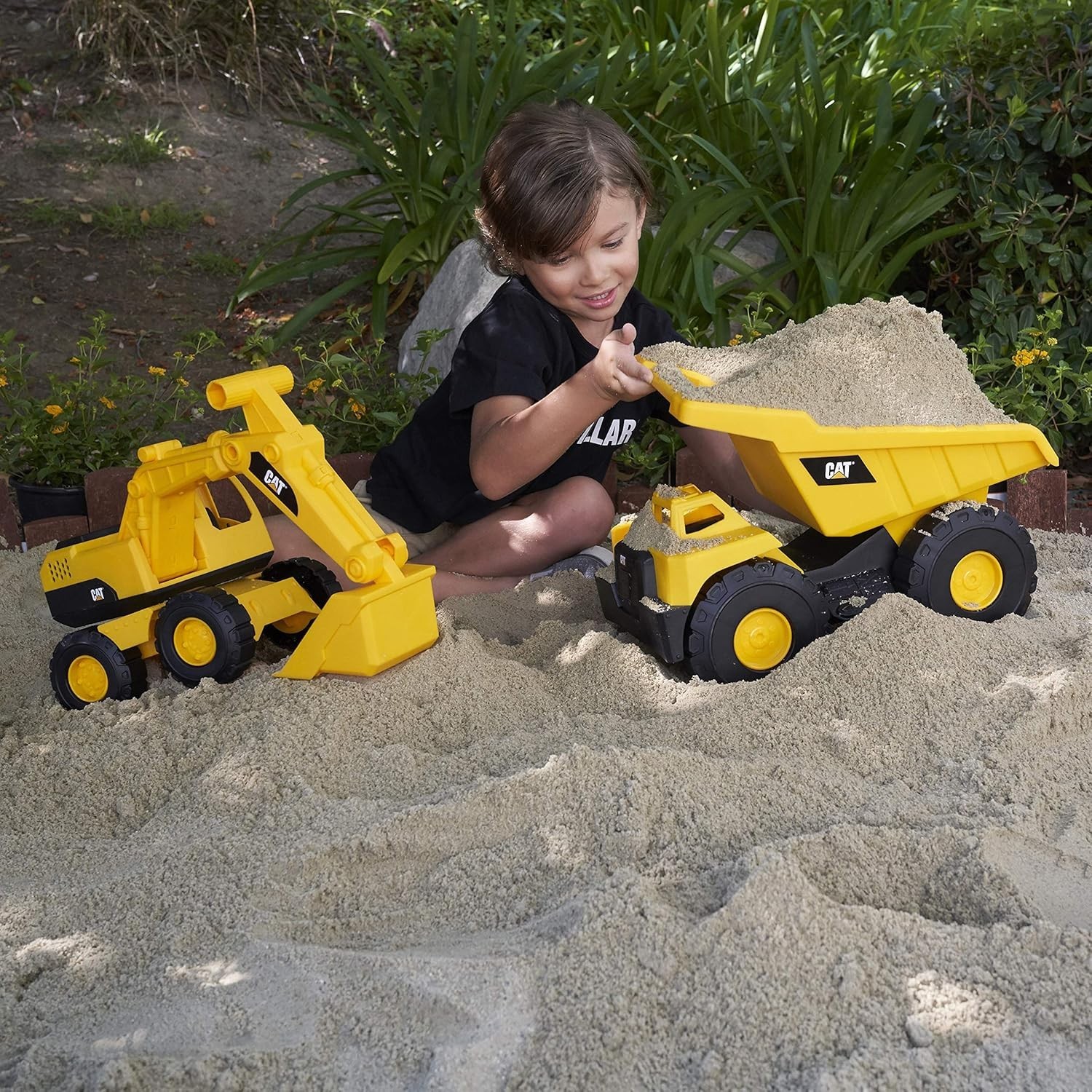 CAT Dump Truck Excavator 15″ Tough Rigs 2 Pack Kid Powered Construction Toy
