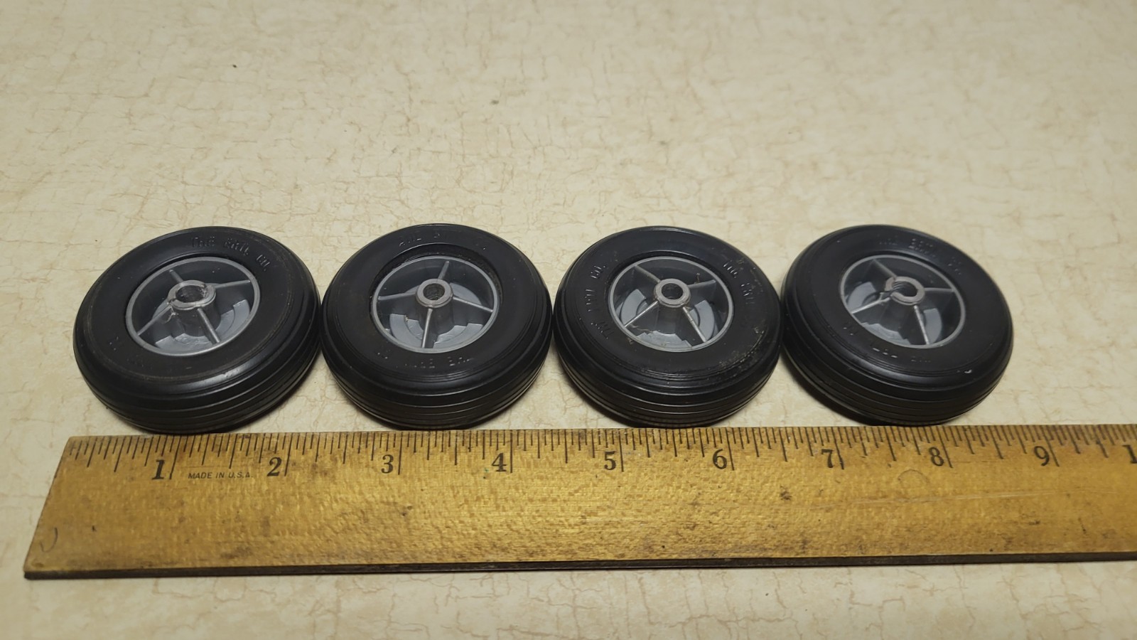 Toy Vintage Ertl Gravity Wagon 1:16 Set of 4 Wheels /Tires # 11