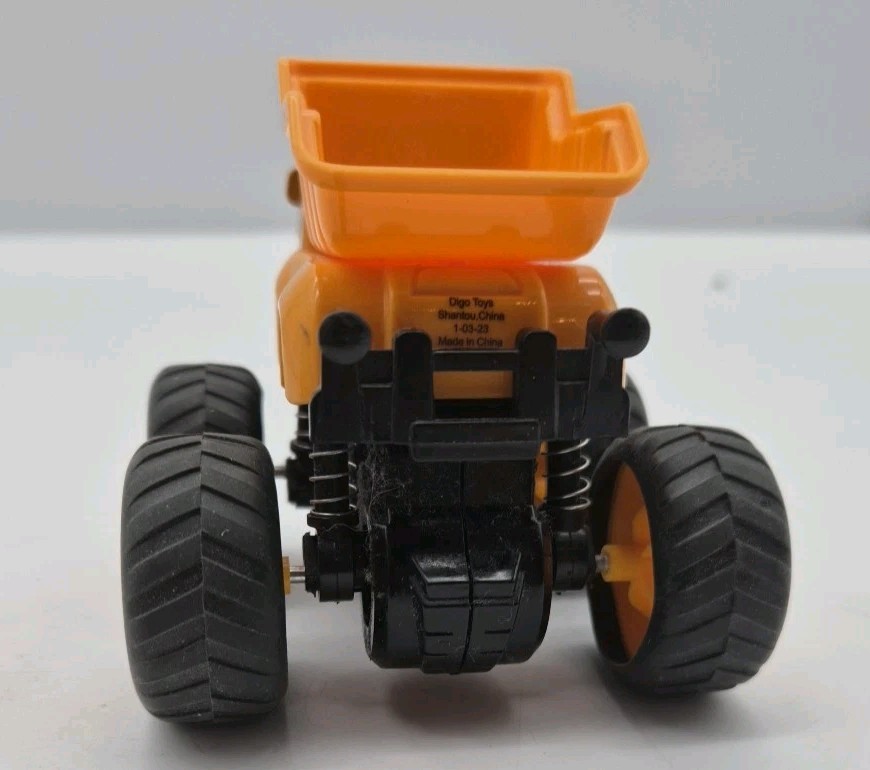 Diga Toys Friction Builder Dump Truck 2023 Used Good Condition Works