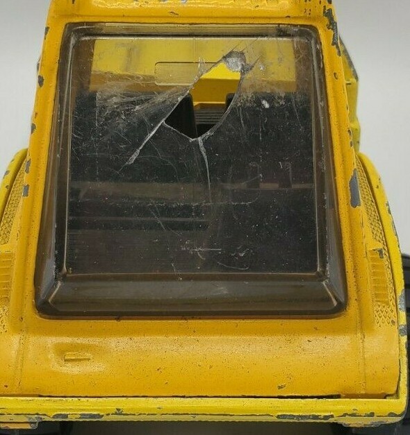 Vintage Gabriel Industries 1975 Truck Toy (Yellow)