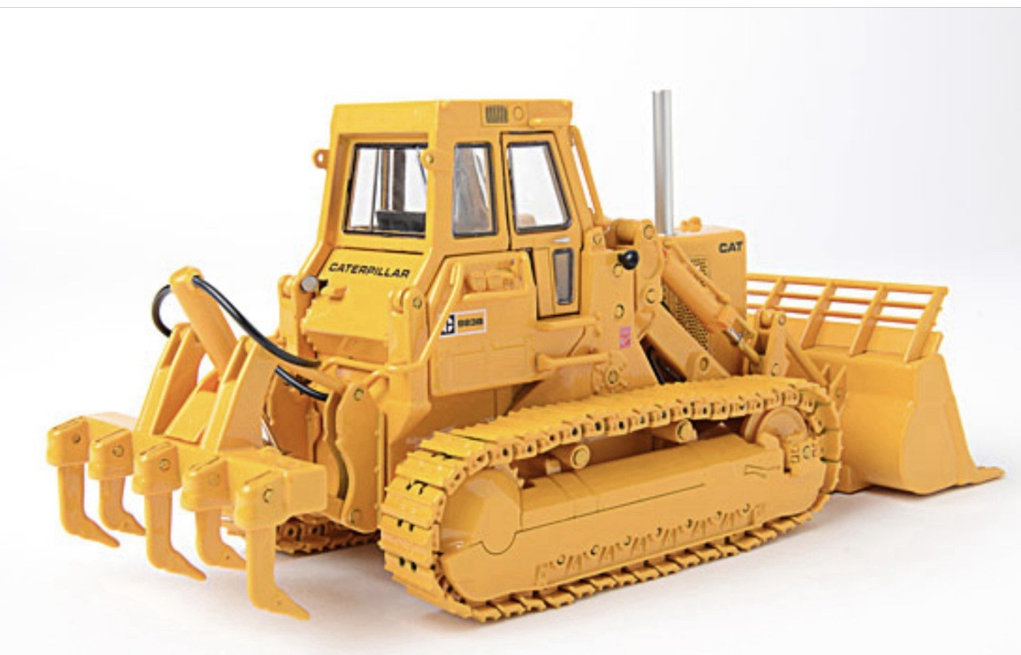 Caterpillar Cat 983B Track Loader Ripper Version – CCM 1:48 Brand New