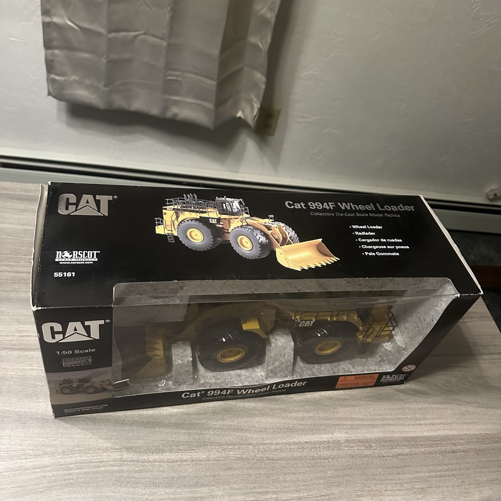 1/50 Norscot CAT 994F Wheel Loader Payloader DieCast Mint In Box!