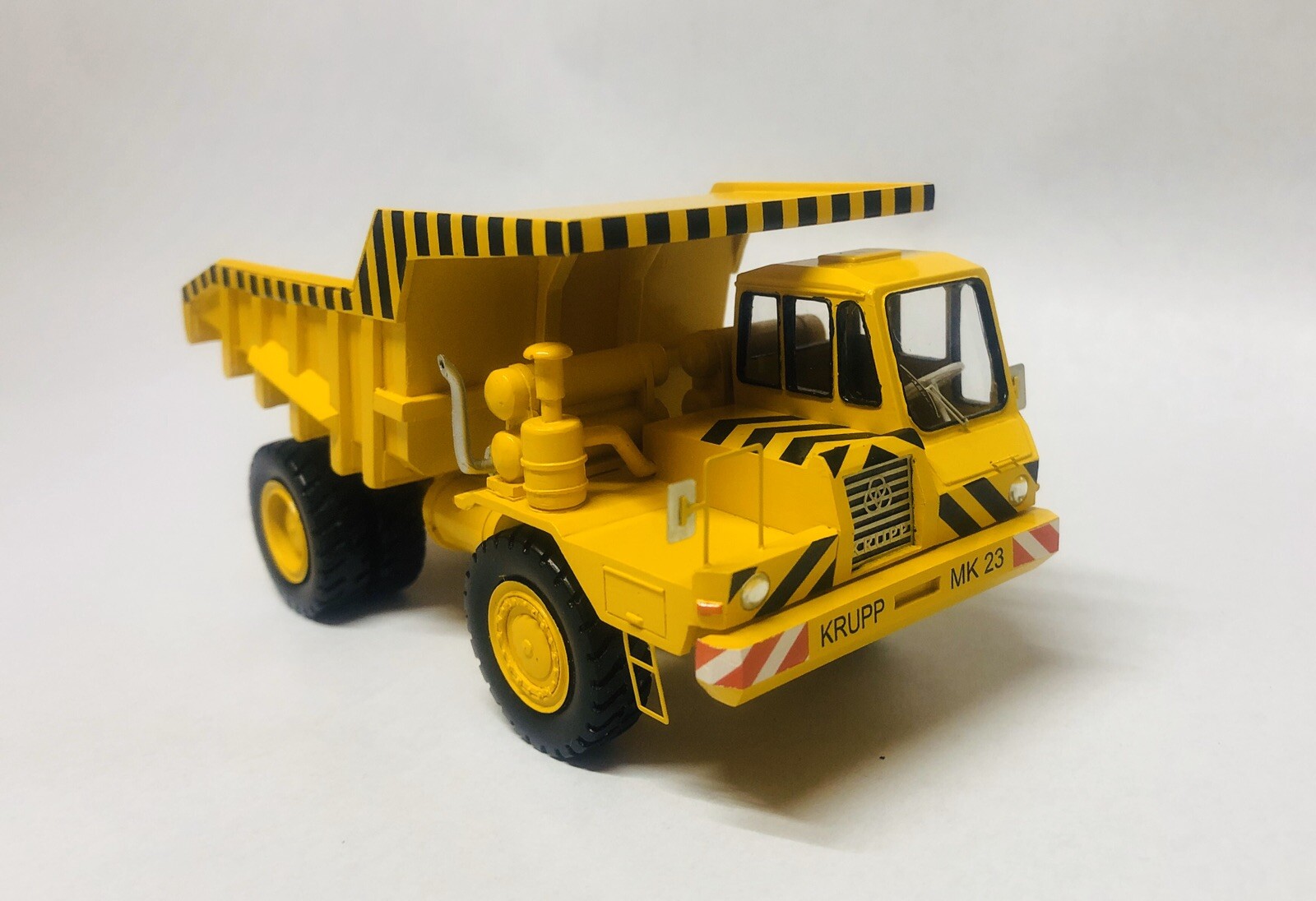 Resin 1/50 Krupp MK23 Dumper – Ready Made Model by Fankit Models