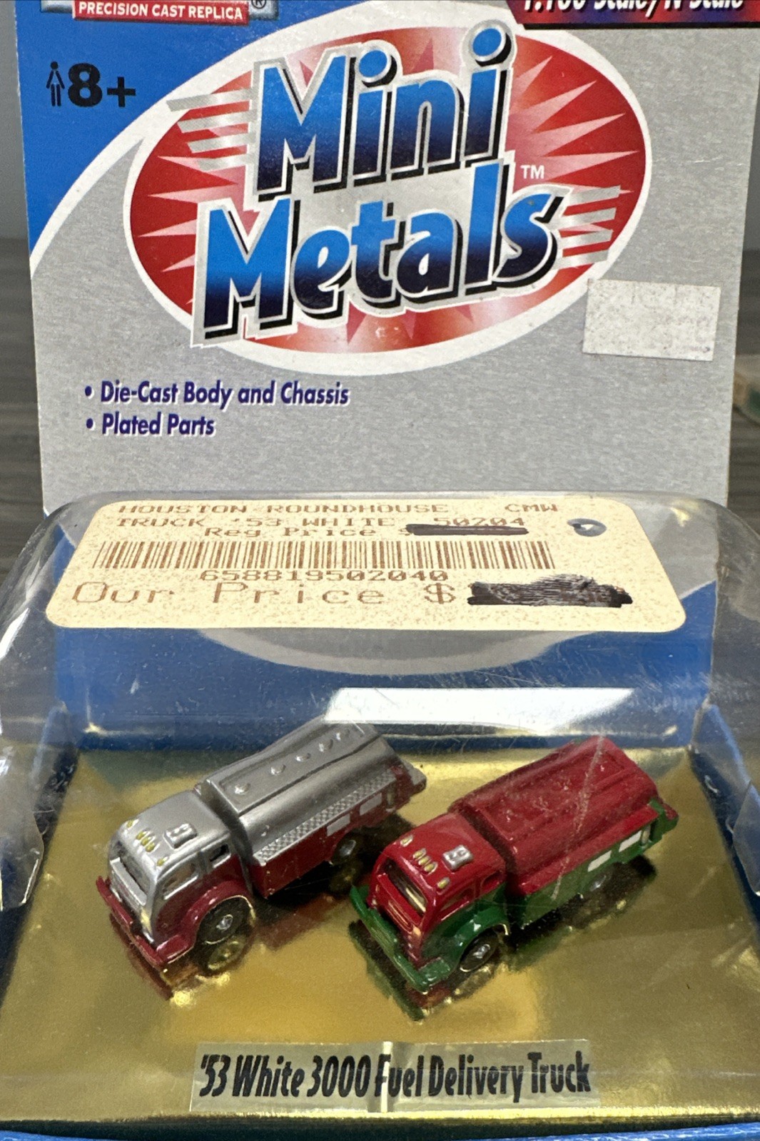 Classic Metal Works Mini N Scale #50204 53’ White 3000 Fuel Delivery Truck