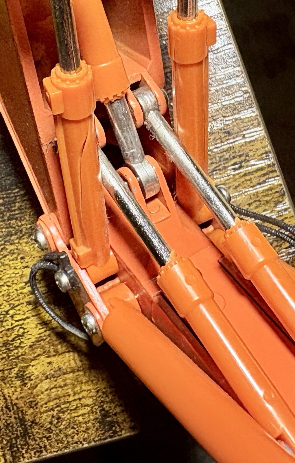 Diapet K-56 Hitachi UH801 Hydraulic Excavator No. 014-01598 w/org. box cover