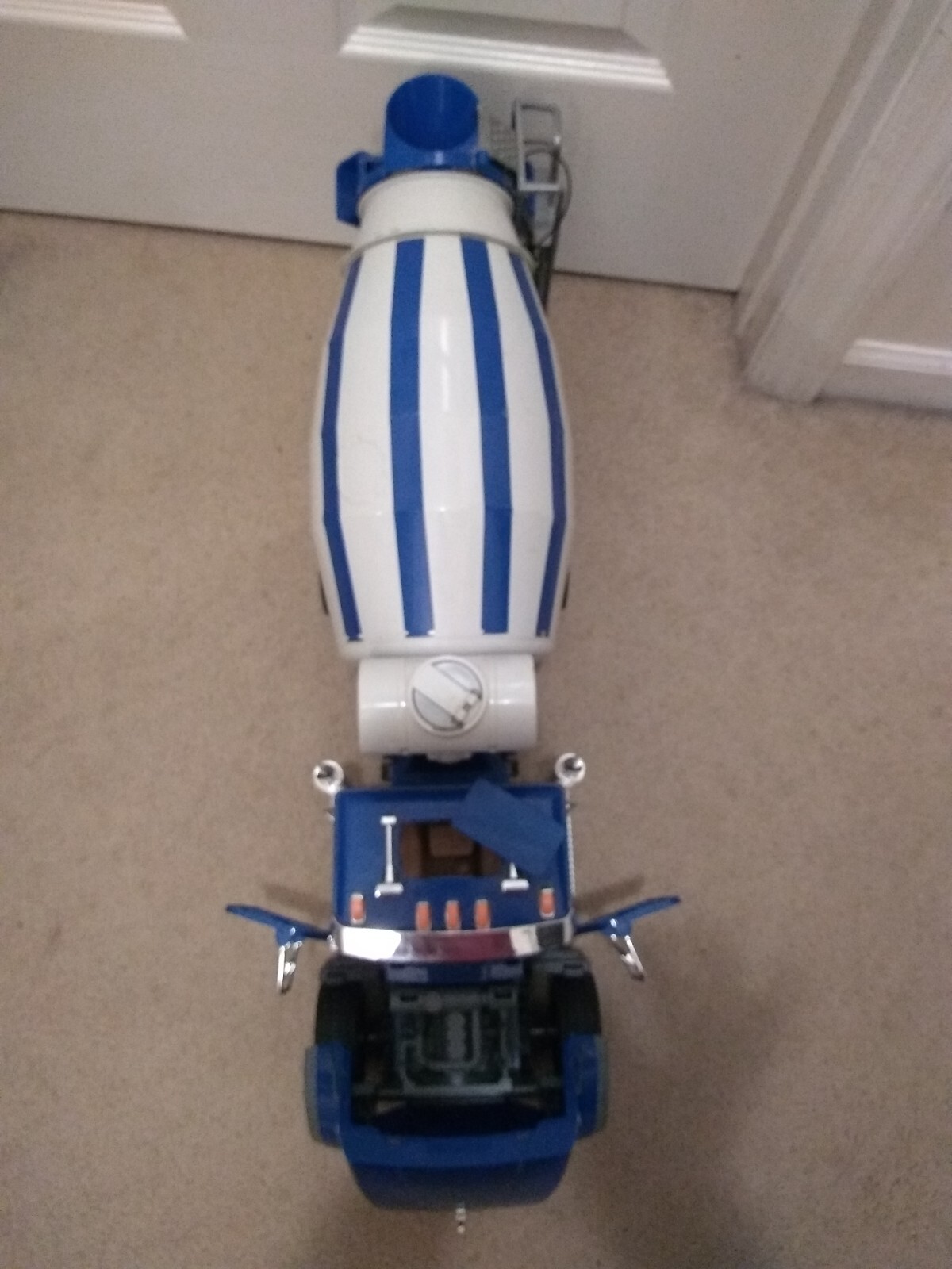 Bruder 02814 Mack Granite Cement Mixer Truck – Blue, Preowned in Good Condition