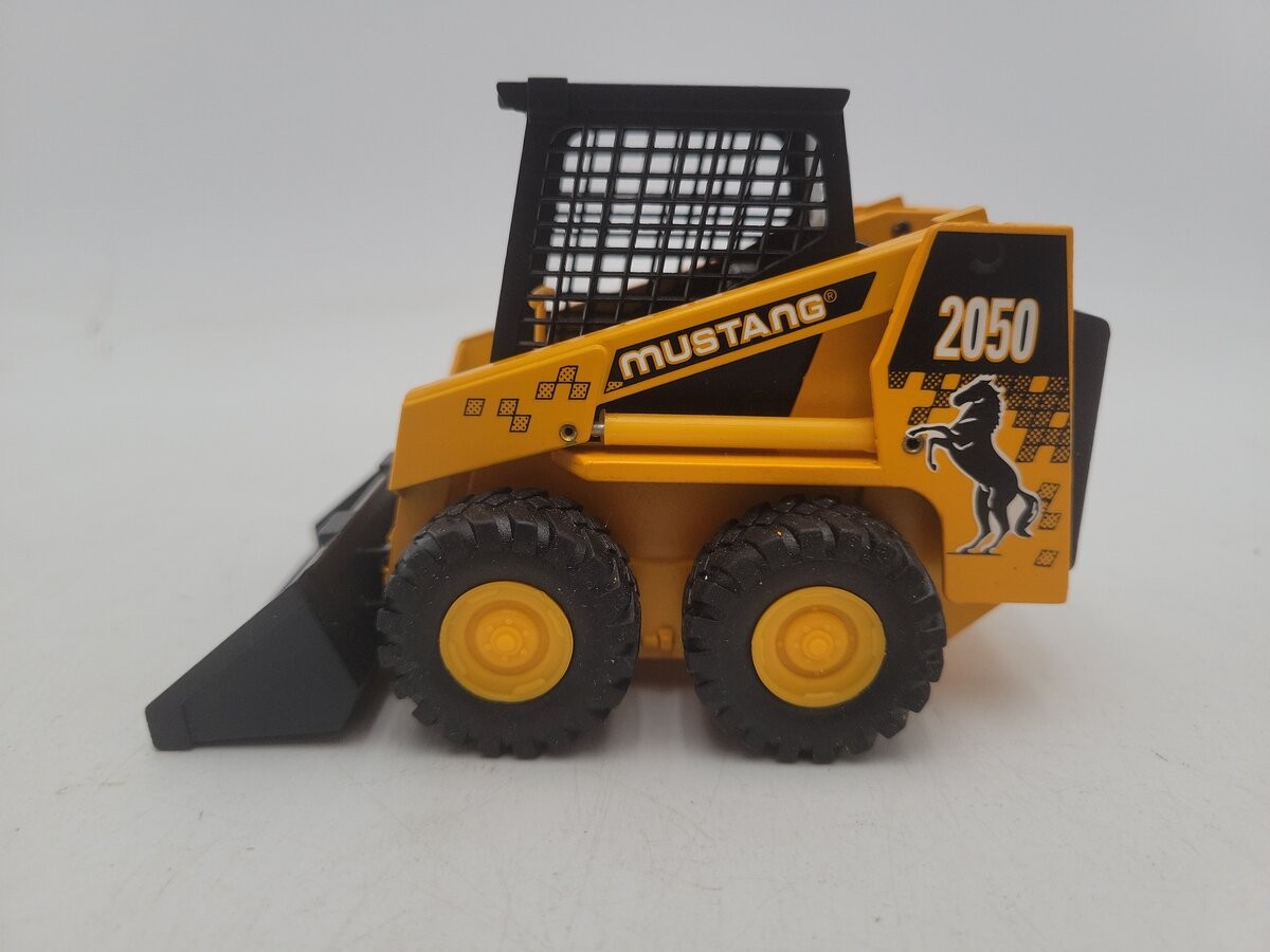NZG 351/351/1 1:25 Scale Die Cast 2050 Mustang Skid Steer Loader Die Cast EX