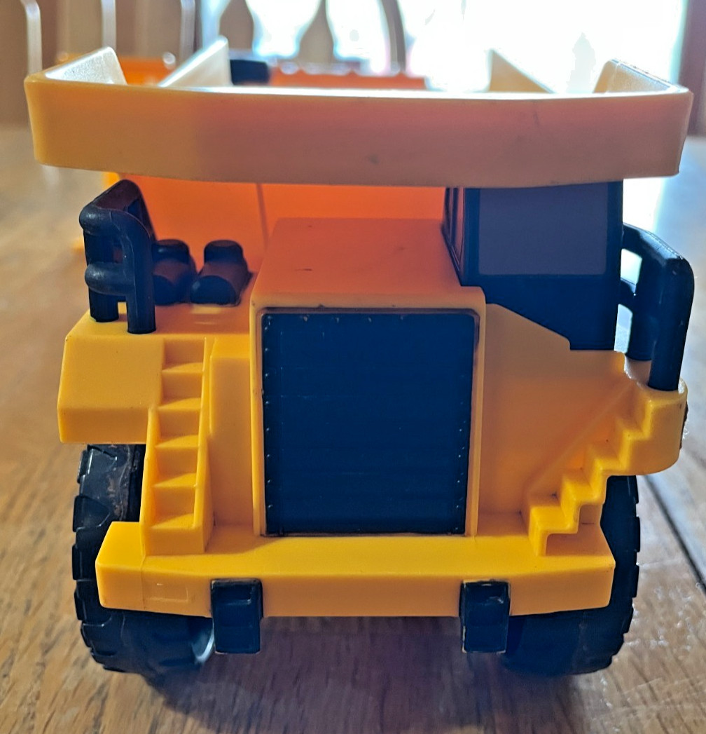 CAT WGT Construction Vehicles Lot Diecast Plastic Yellow w/Tonka warning light