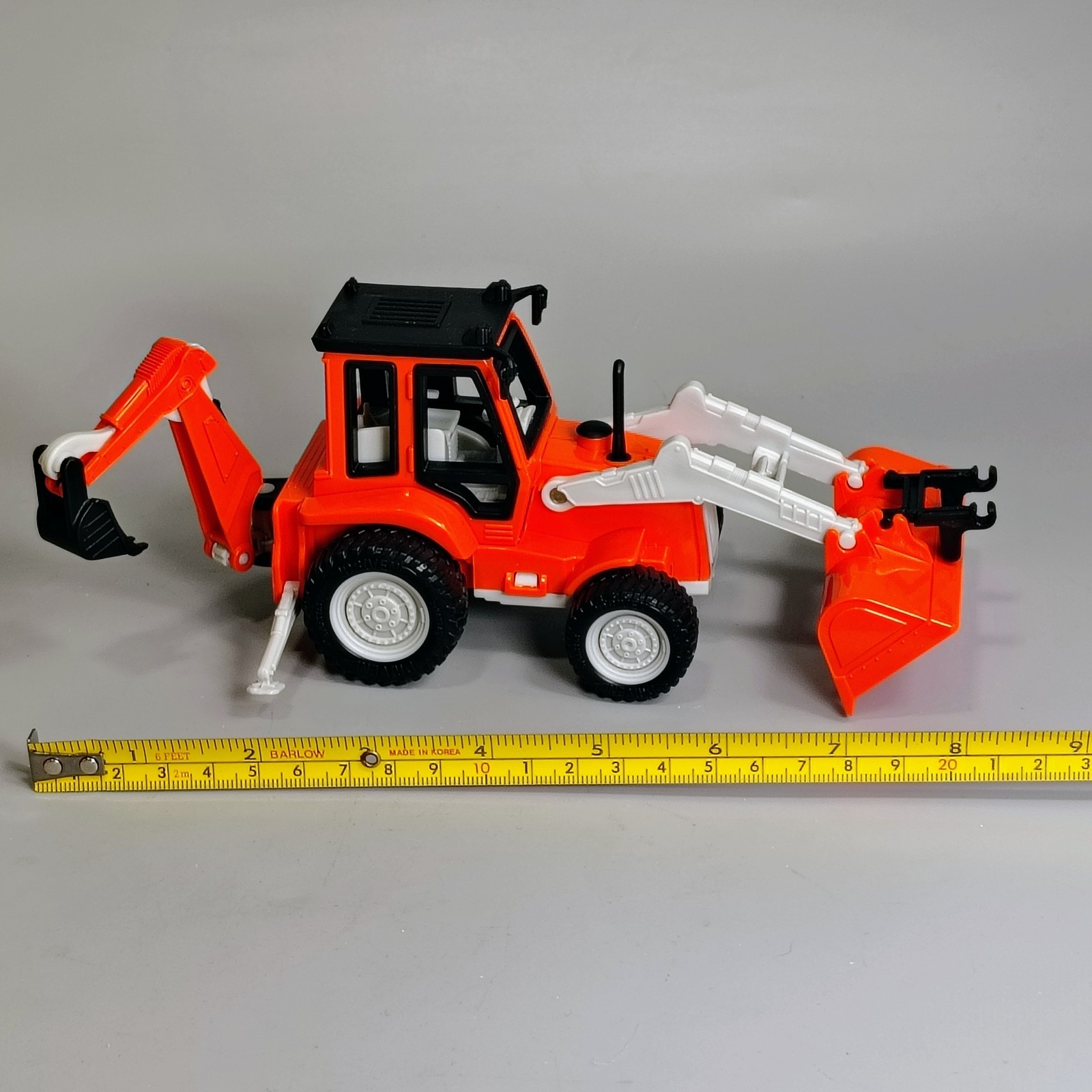 Driven by Battat WH1009Z Mini Backhoe Loader Vehicle Orange