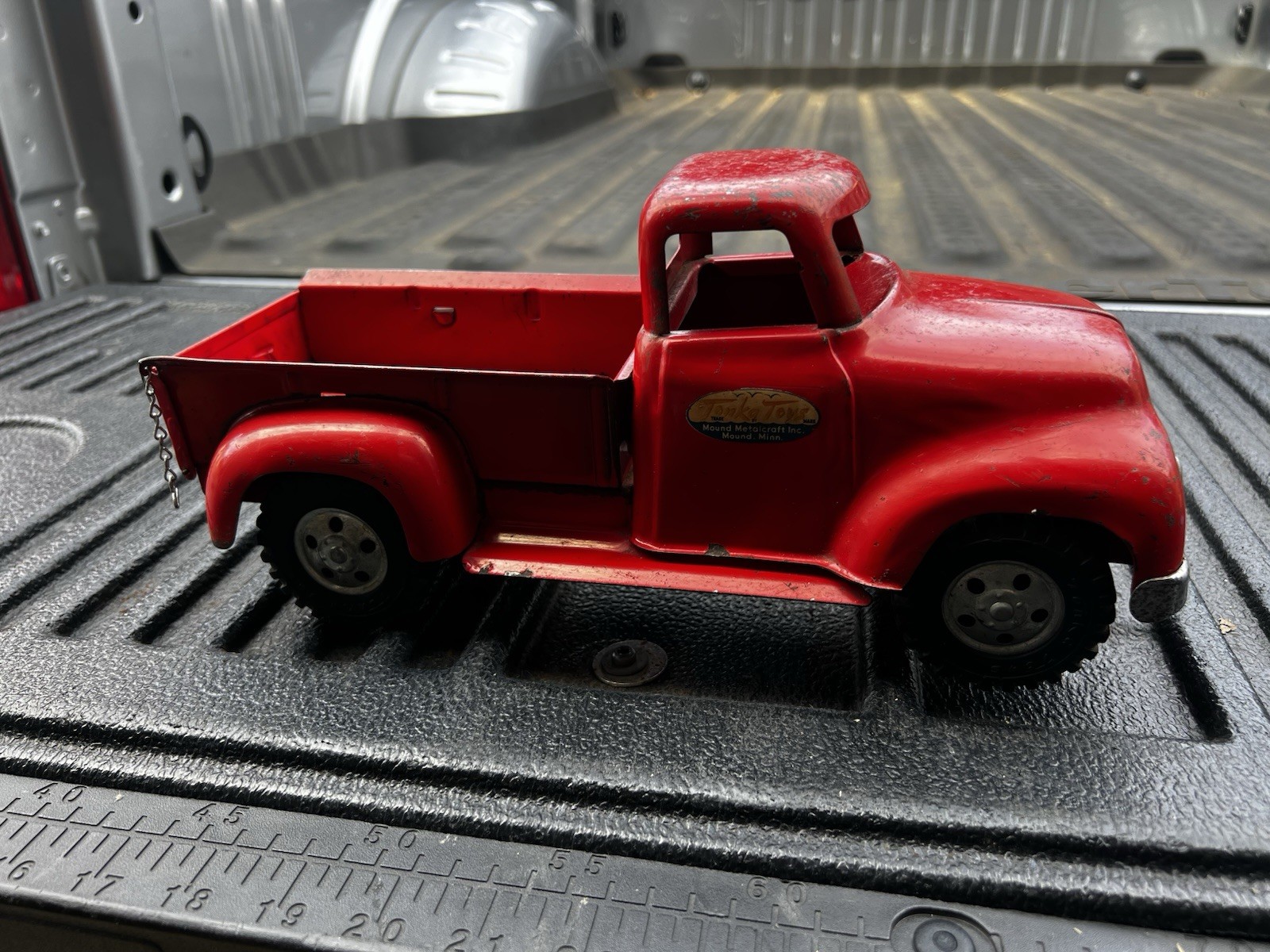 Vintage 1955 Tonka pick up, Red 880-5 in catalog original condition added liner