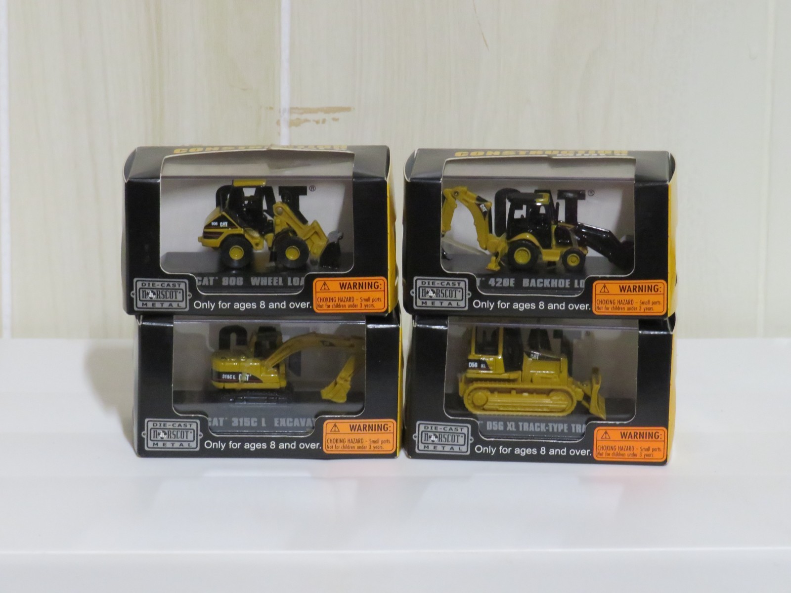 Norscot Construction Minis CAT 1:87 Diecast Lot Excavator/Backhoe/Dozer/Loader