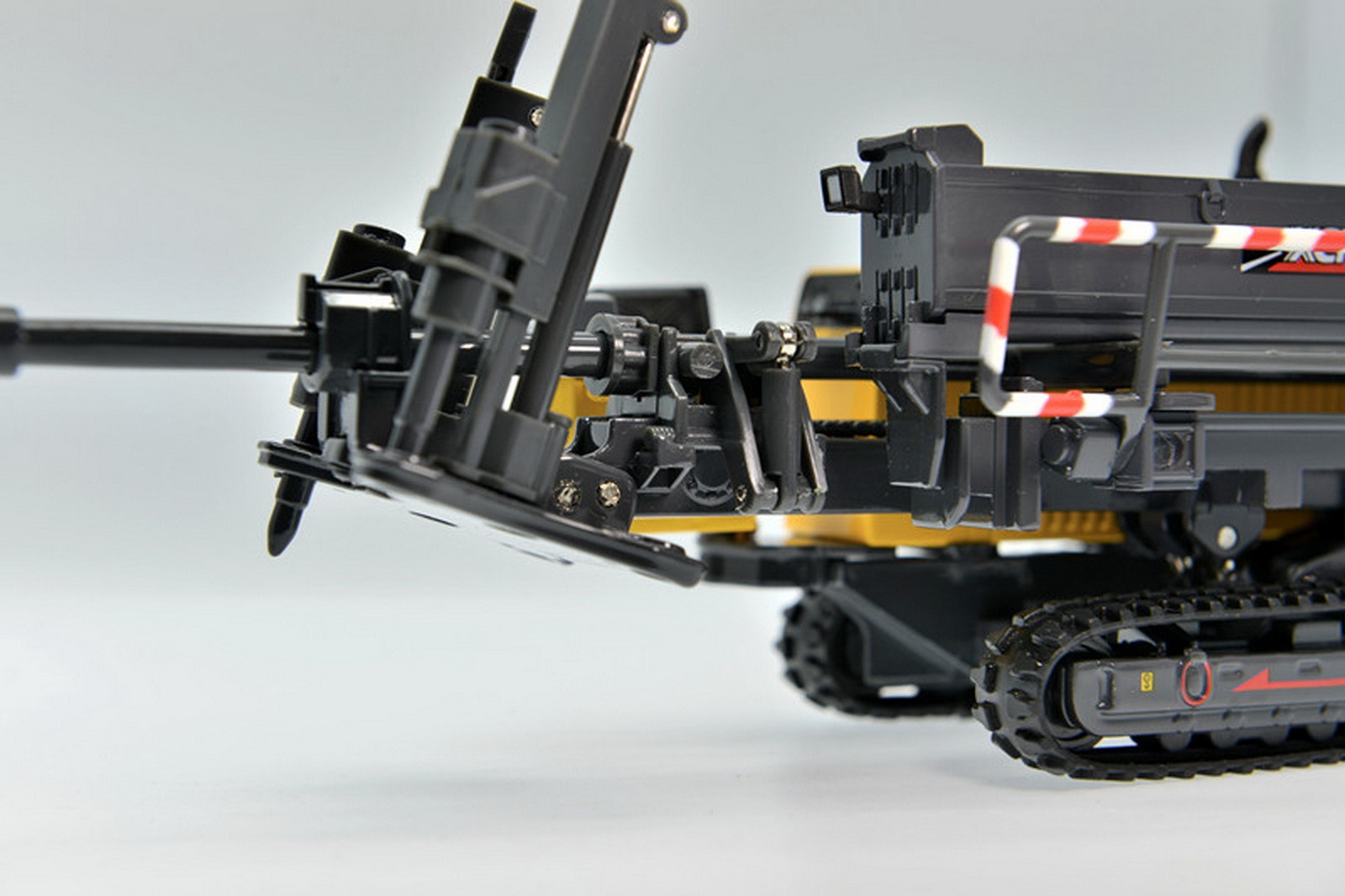 1/35 Scale XCMG XZ320 Horizontal Direction Drill Diecast Model Toy Collection