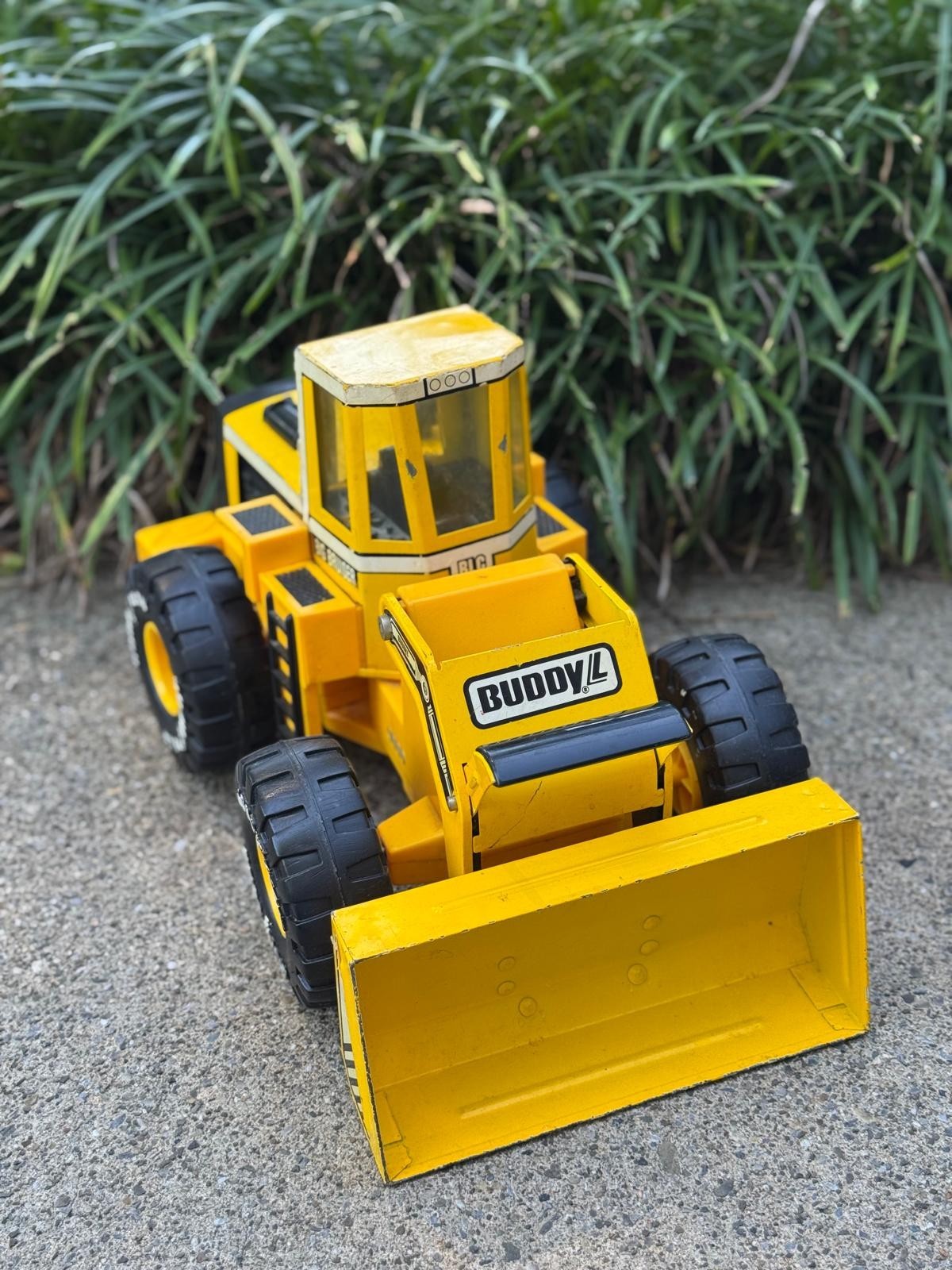 Rare 1992 Buddy L Big Bruiser Front Loader Truck