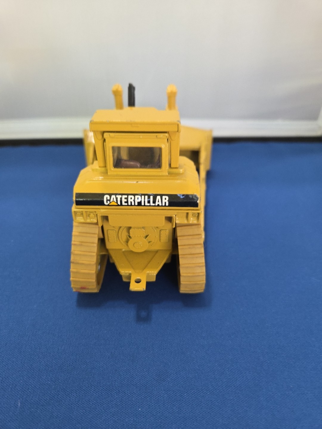 Caterpillar D8L Construction Mine Dozer NZG 233 Single Shank Ripper 1:50