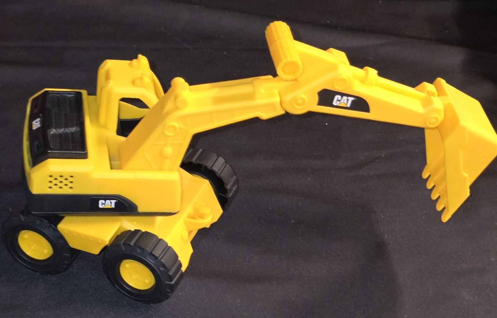 Lot of 3 Caterpillar CAT Plastic Construction Vehicles by Funrise Plus Bonus