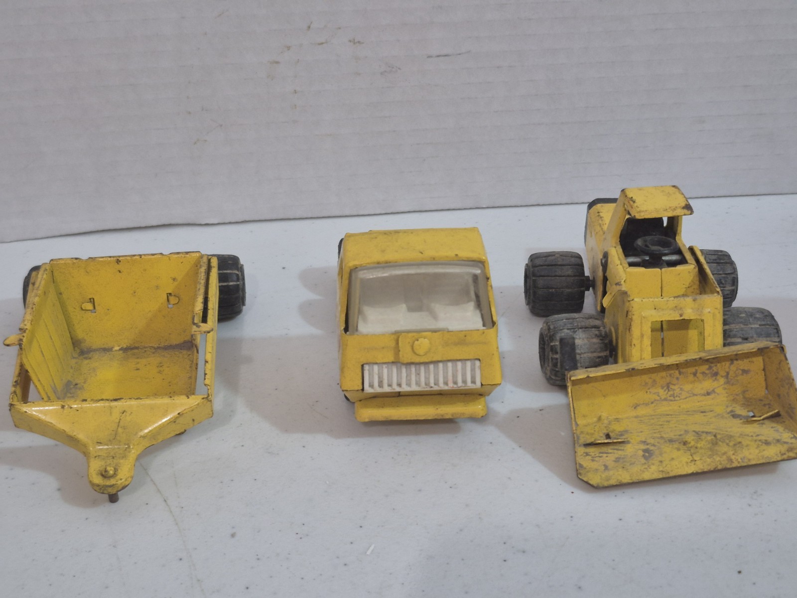 Lot of 5 Vintage Construction Metal Toys Tonka Japan Topper Wrecker Bulldozer JD