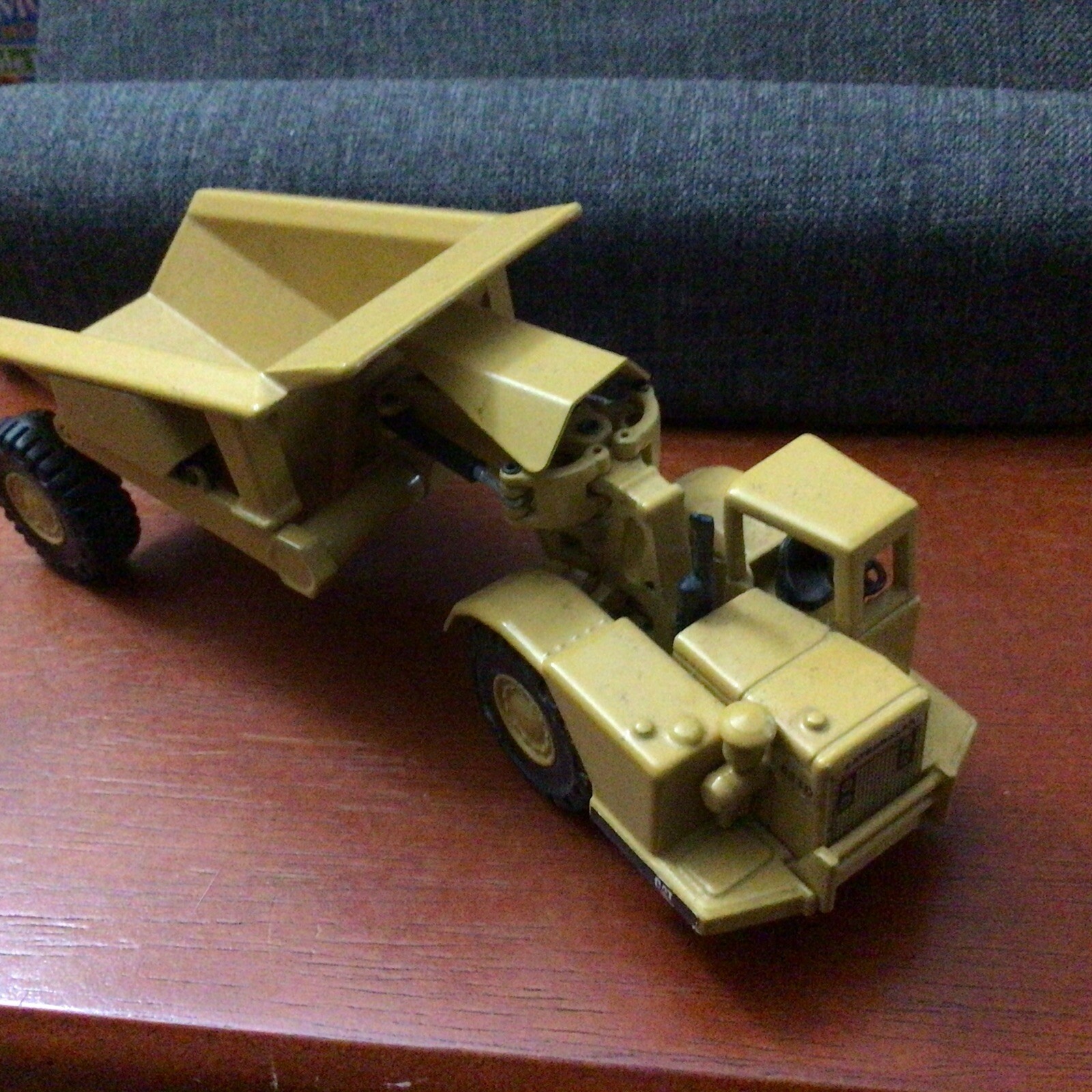 #187 Joal Compact Caterpillar 1:70 Tractor CAT 631 With Tipper Die Cast