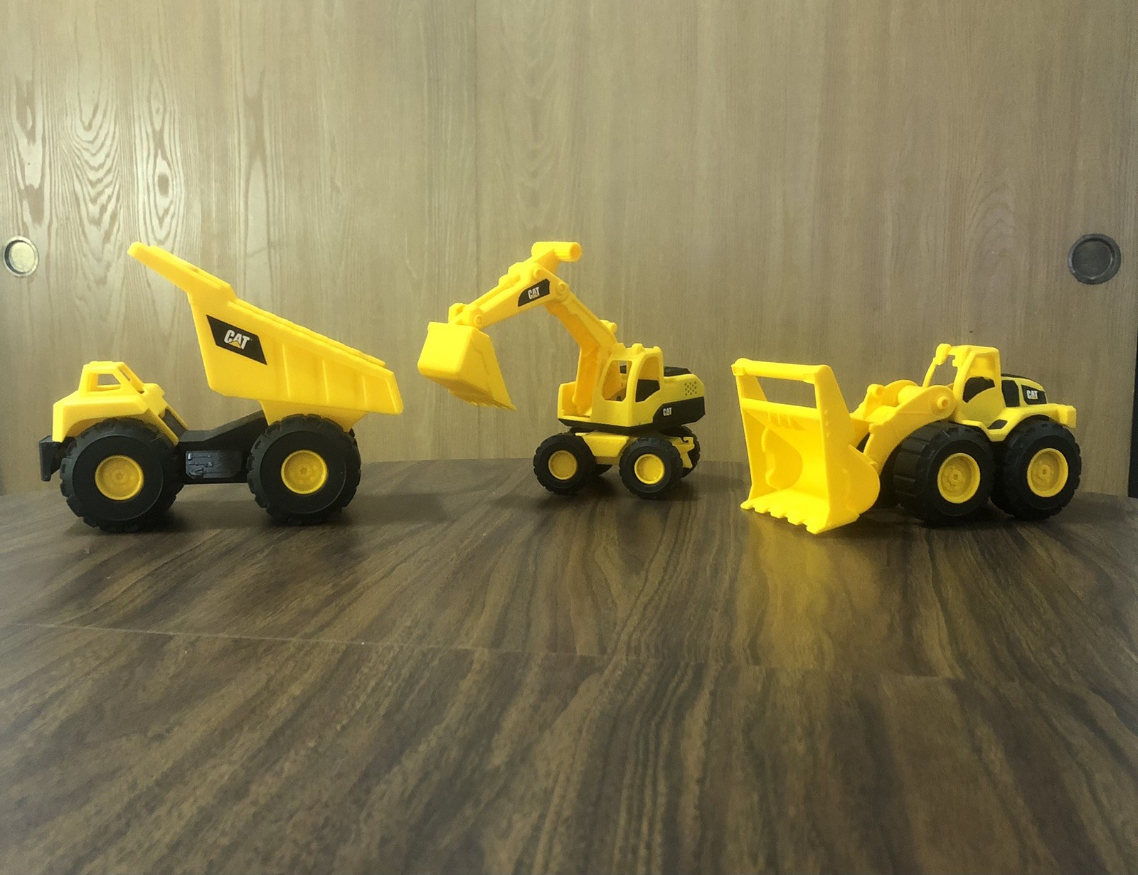 CAT Construction Toys, Mini Crew 3-Pack 7”, Push-Powered Yellow Construction