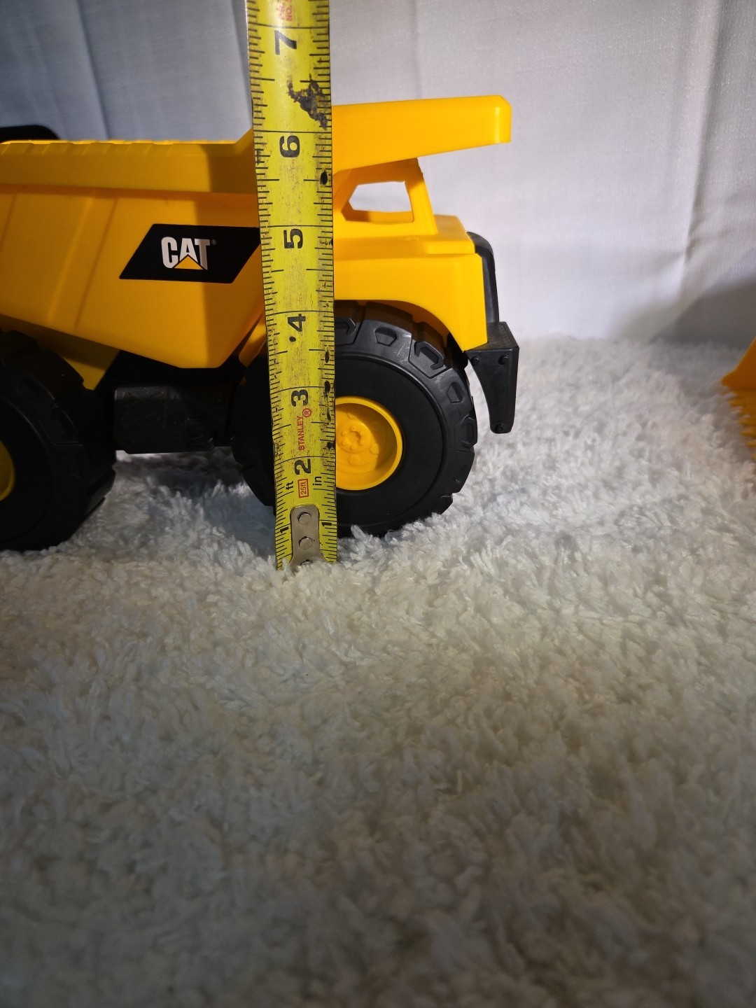 Kids Plastic Cat Loader And Dump Truck As Is- Loader May Need Batteries/Not Work