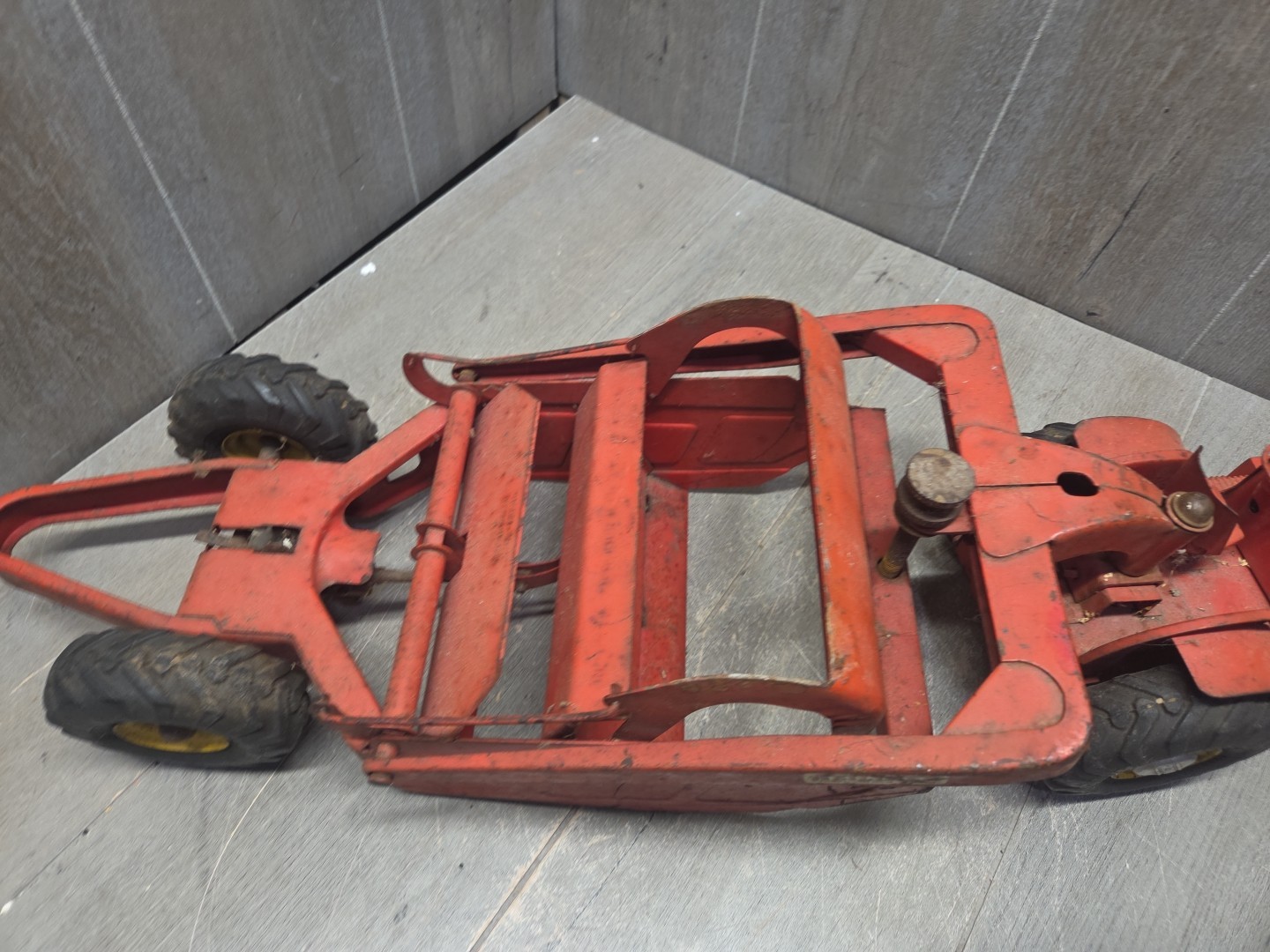 Doepke Model Toys Heiliner Earth Mover Scraper Construction Tractor Vintage 50’s