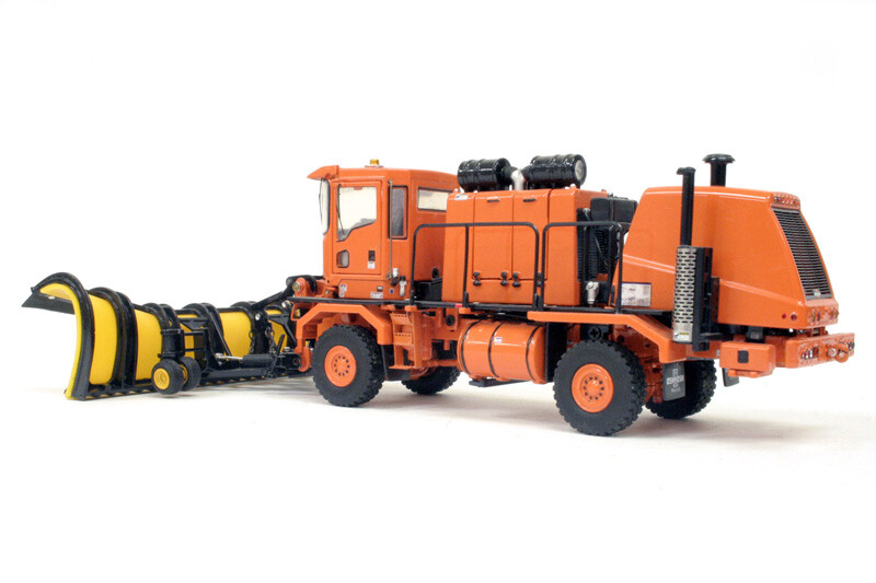 Oshkosh Truck w/ Snow Blower & Snow Plow – Orange TWH 1:50 Scale #072-01056 New