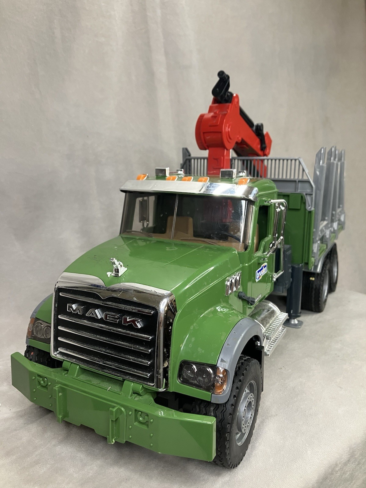 Bruder MACK Granite Timber Truck with Loading Crane, End Of Crane Missing,