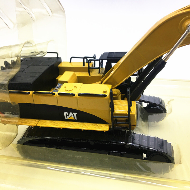 CAT 1/64 Catepillar 385C Alloy Excavator Model 55203 Diecast Engineering Vehicle