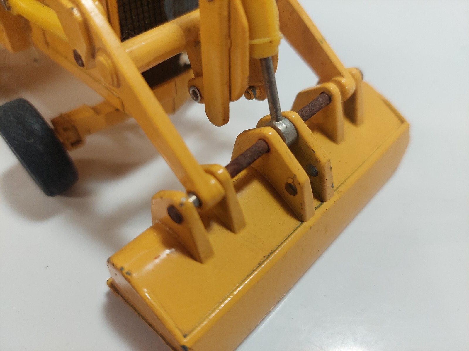 Ertl Backhoe 1990 John Deere 5520 Backhoe Loader 1/32 Diecast Part Or Repair