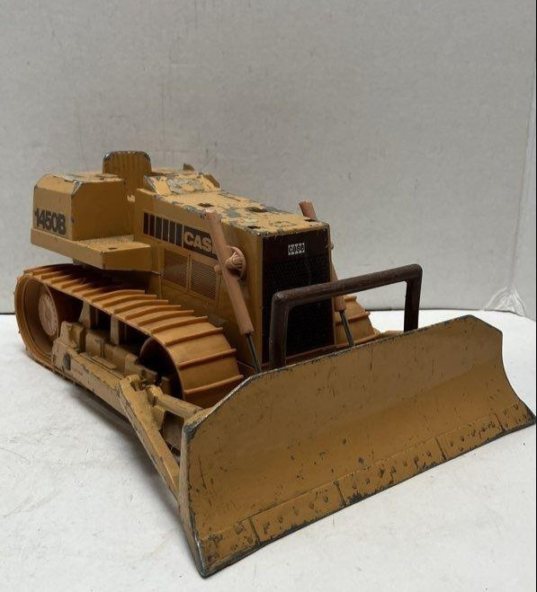 ERTL 1987 CASE International 1450B Crawler Bulldozer Tractor 1/16 scale diecast