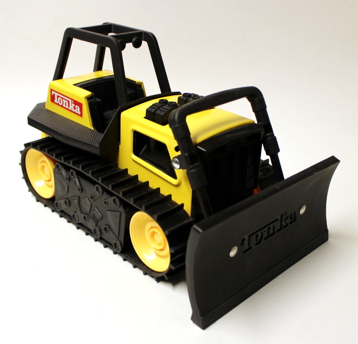 2012 Tonka Classic Steel Bulldozer Model #92961