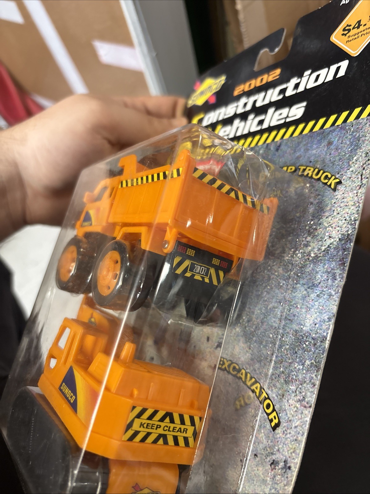 NIP 2002 SUNOCO Construction Vehicles Dump Truck And Excavator Toys
