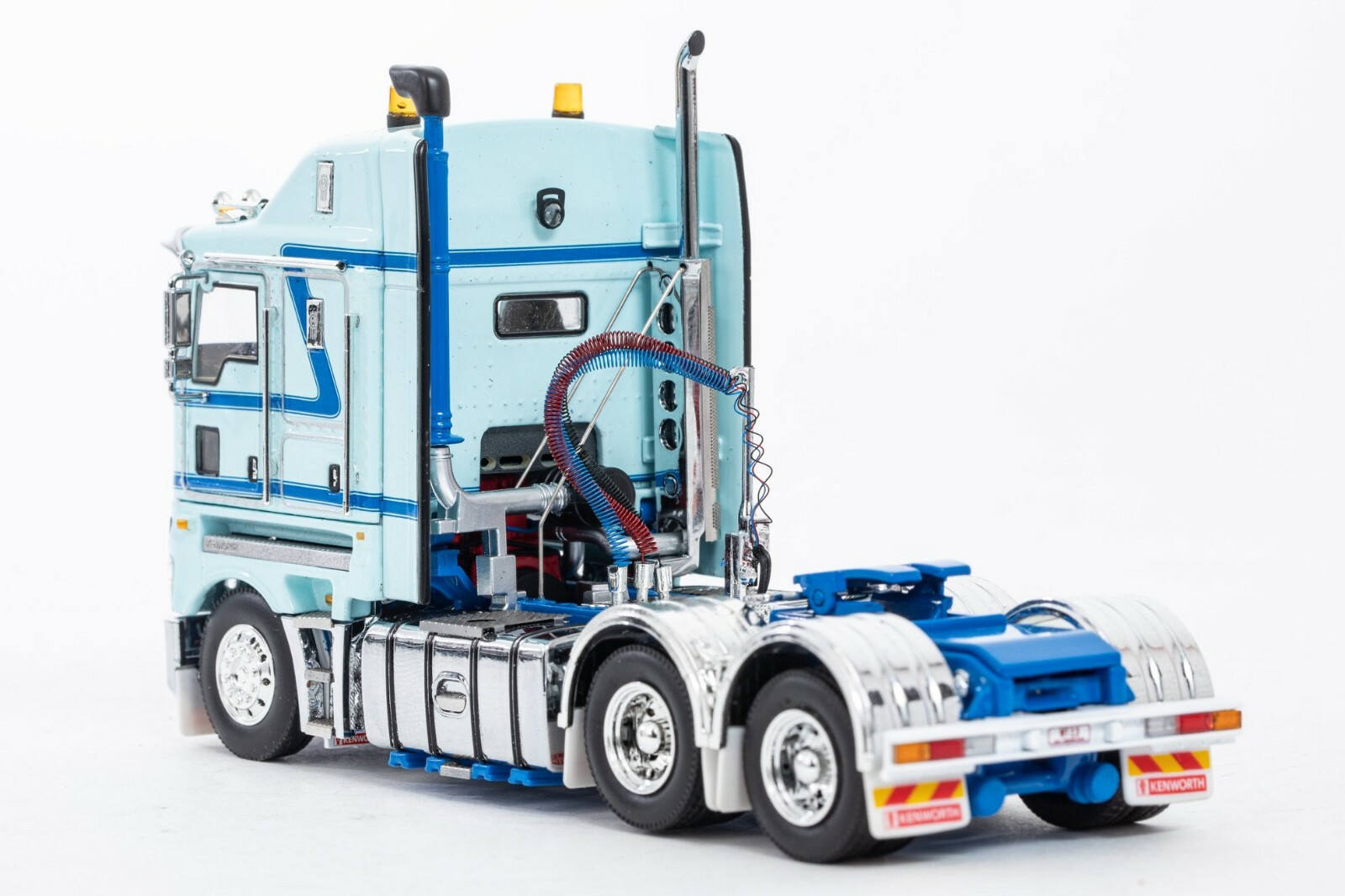 Kenworth K200 2.3 Cab Prime Mover – Light Blue – Drake 1:50 Scale #Z01441 New