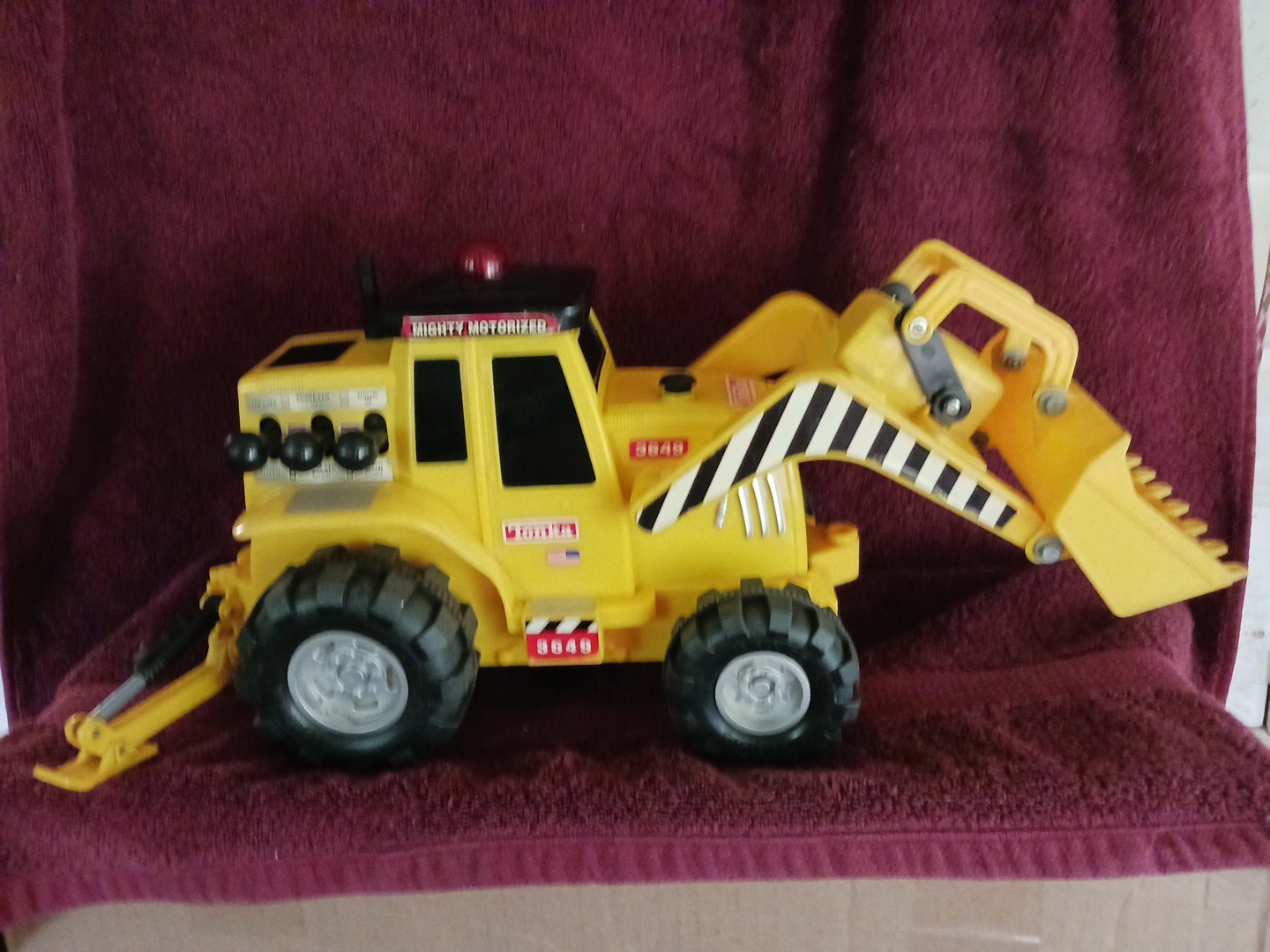 Tonka Mighty Motorized 3649 Front Loader 2001 In Good Condition