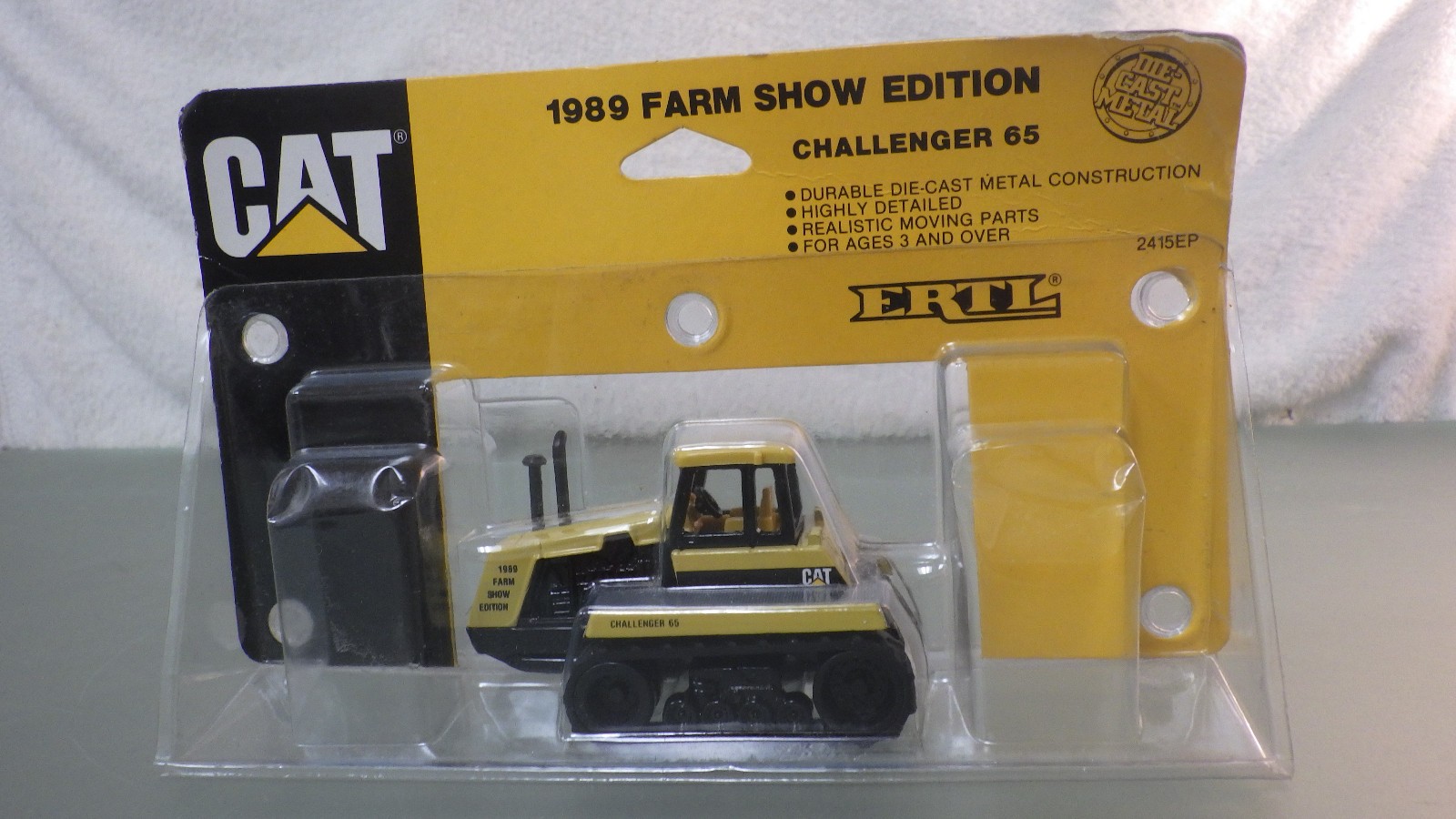 Vtg Ertl 1989 FARM SHOW EDITION Challenger 65 CAT Tractor 1/64 NIP Construction