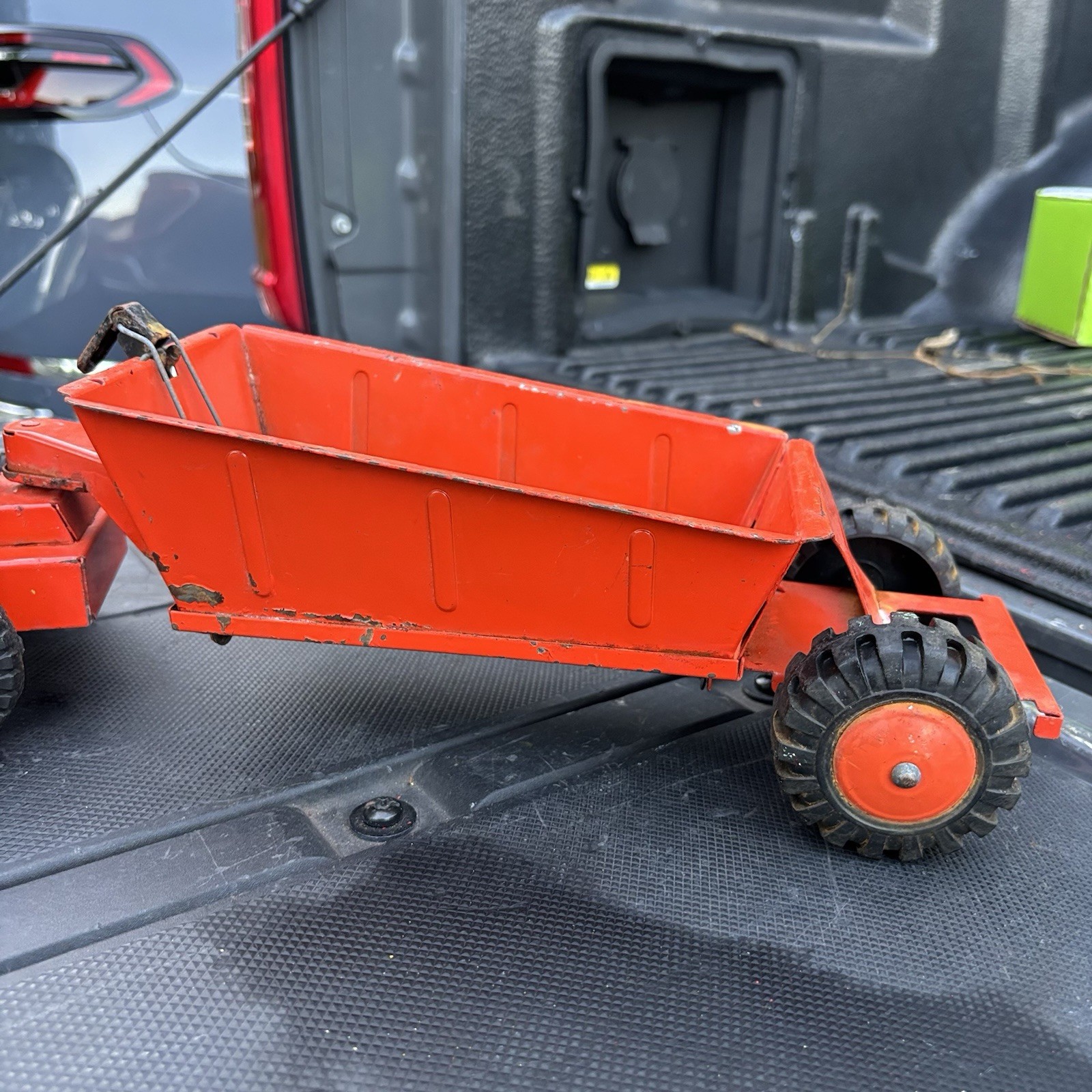 Vintage Marx Pressed Steel Lumar Contractor Earth Hauler