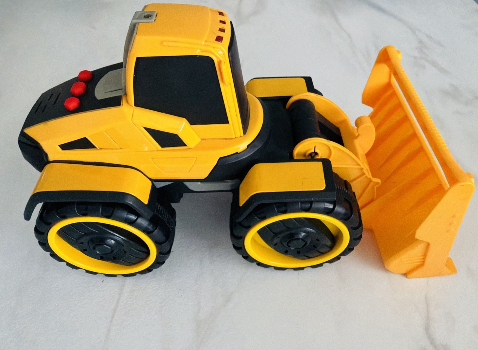 Publix Lakeland Florida Promotional Toy Wheel Loader Construction Vehicle 2022