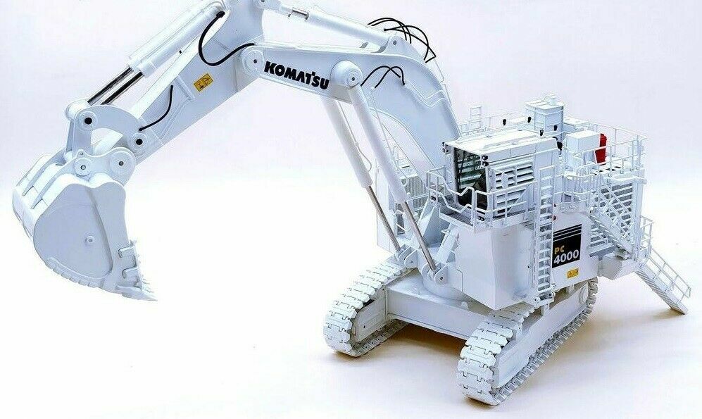 Komatsu PC4000 Mining Excavator – White – NZG 1:50 Scale Model #9331/01 New