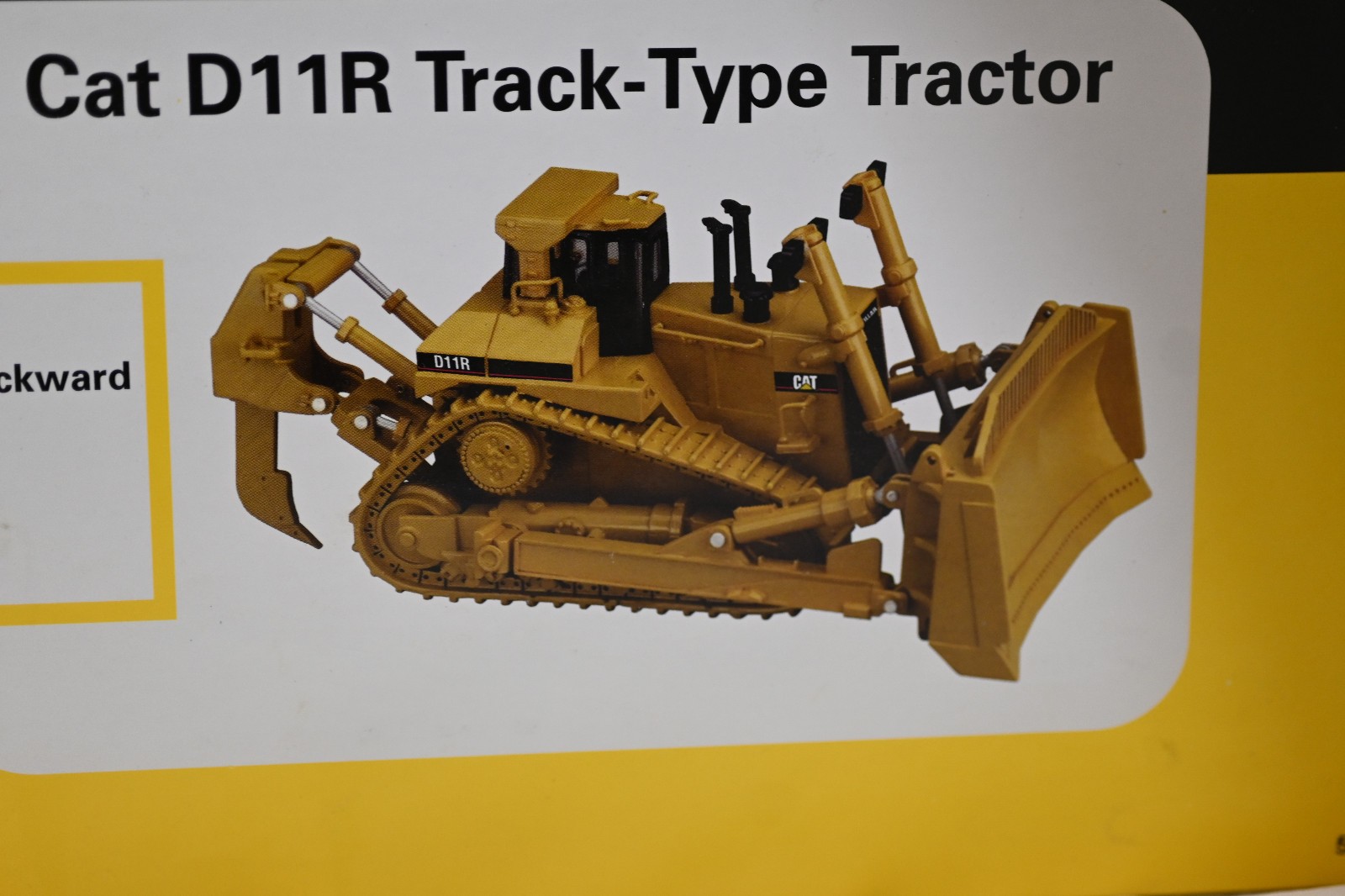 NORSCOT 1/50 SCALE #55025 CATERPILLAR CAT D111RN TRACK-TYPE TRACTOR W/RIPPER!
