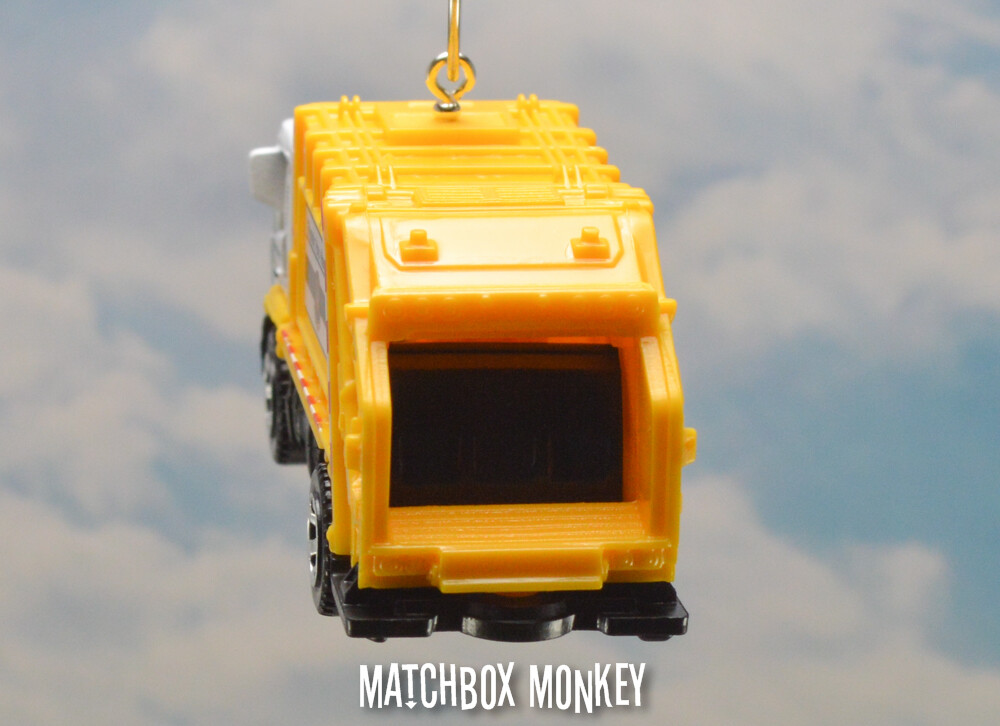 Thank you Heroes 2020 Garbage Trash Refuse Truck Custom Christmas Ornament Waste