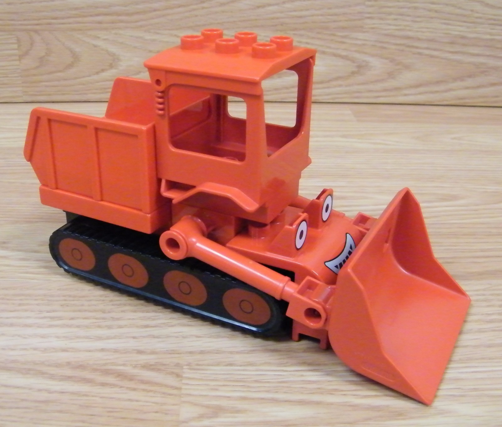 Genuine Lego Group Brick Red & Black Muck Can Do it Bulldozer 6 Piece **READ**