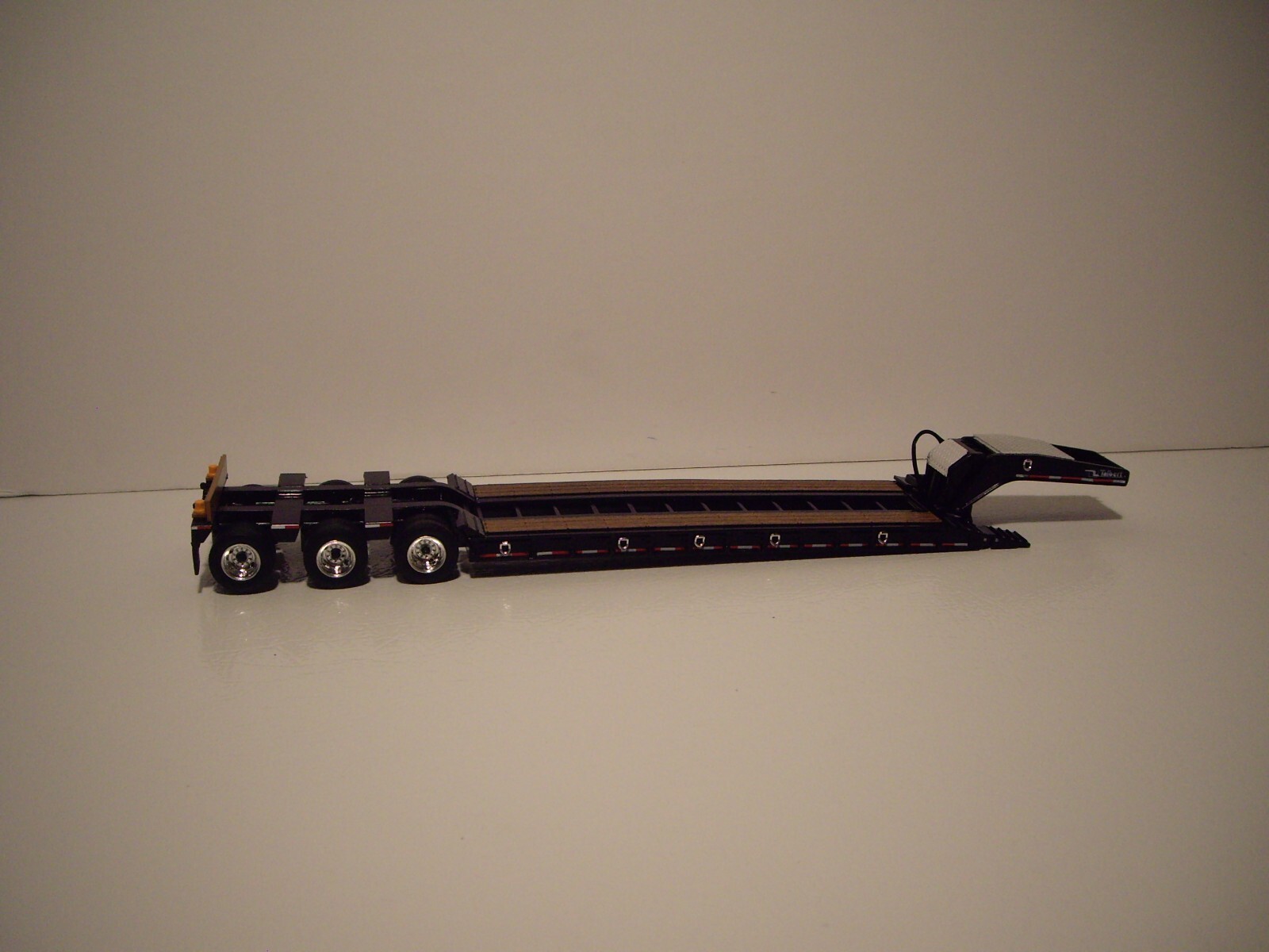 FIRST GEAR 1/50 BLACK TALBERT 555A TRI-AXLE LOWBOY DIECAST MASTERS