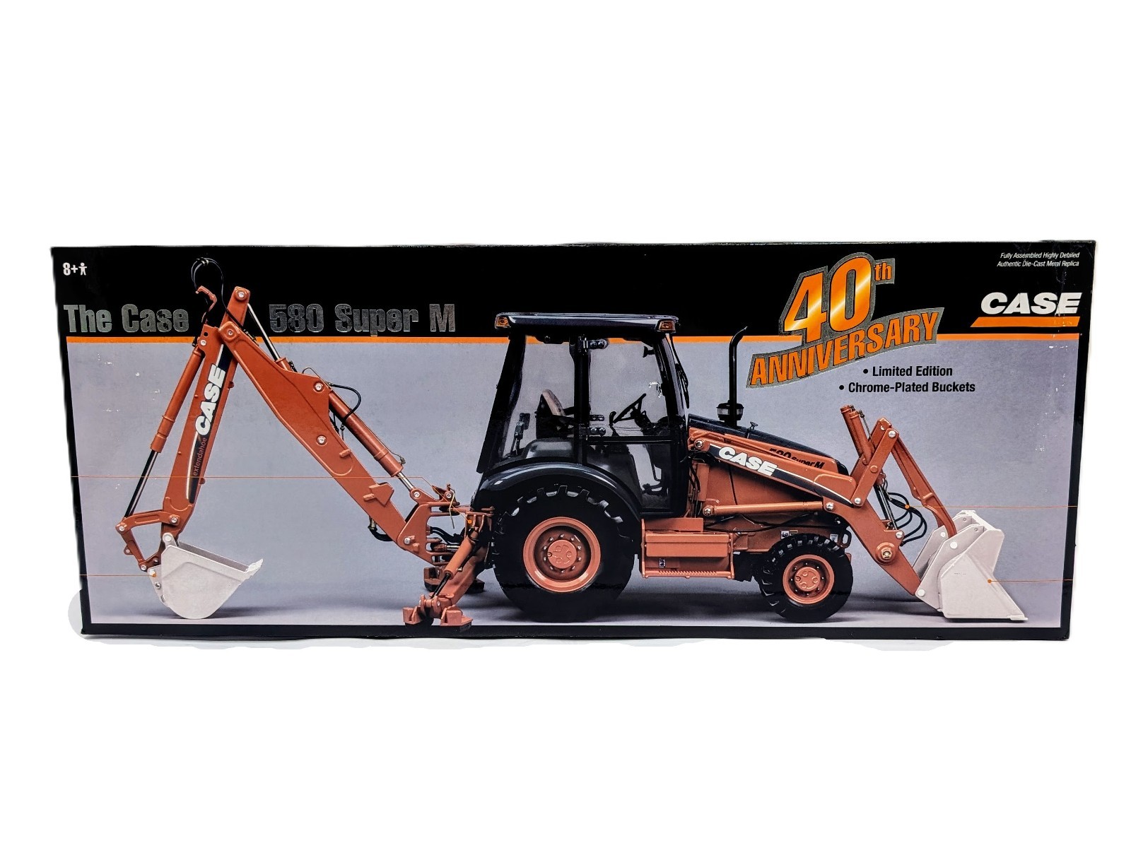 1/16 Case 580 Super M Backhoe, 40th Anniversary With Silver Buckets, Precision