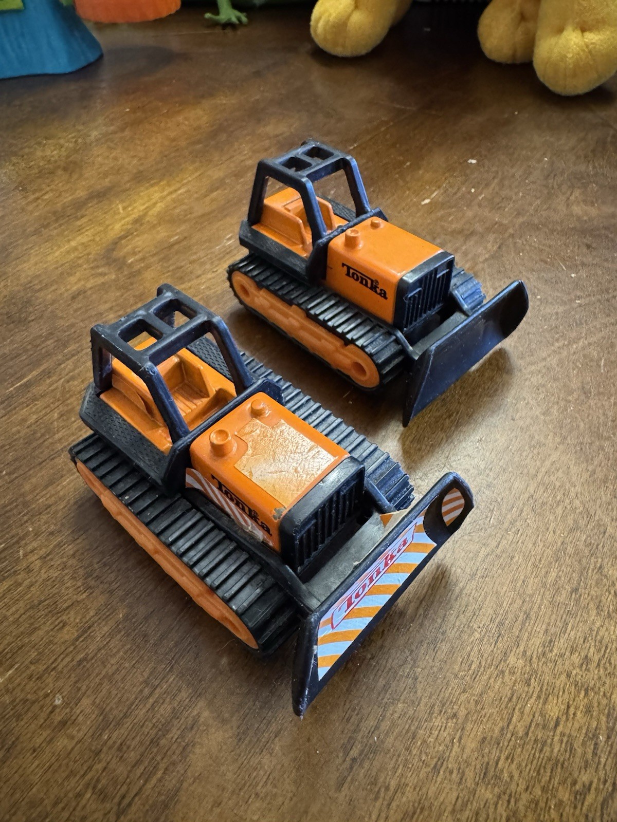 MCDONALDS TONKA Mini Bulldozer Construction 2003 Orange Hasbro Happy Meal L3 2