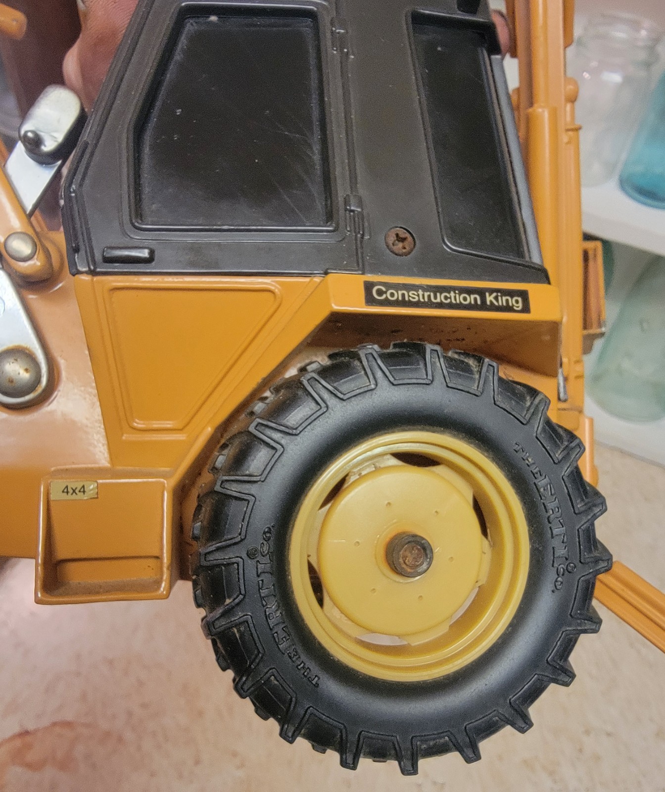 Ertl Case 4×4 Backhoe Loader Diecast Yellow Black Construction Vehicle 1986