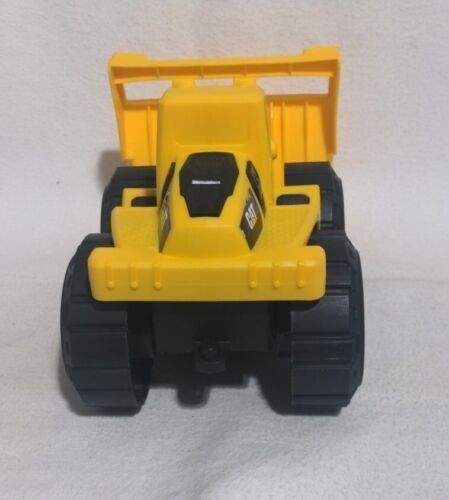 Big & Mighty! 10″ Yellow Plastic Toy CAT LOADER Truck – USED – Kids Construction