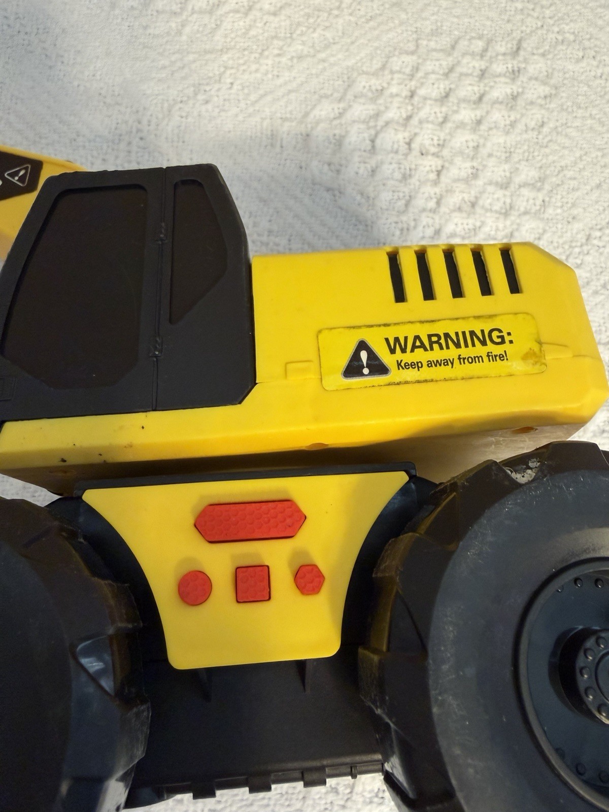 Yellow Electric Excavator Construction Vehicle Makes Noise Plastic Toy