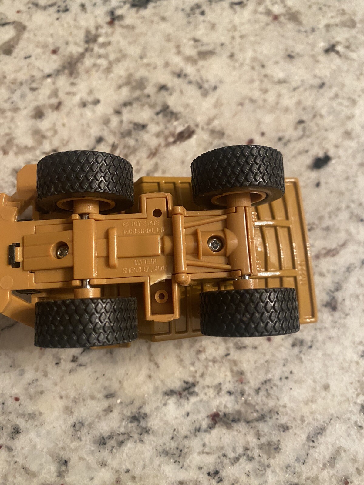 Toy State Industrial Caterpillar Dump Truck Scale Diecast Metal Vehicle Toy