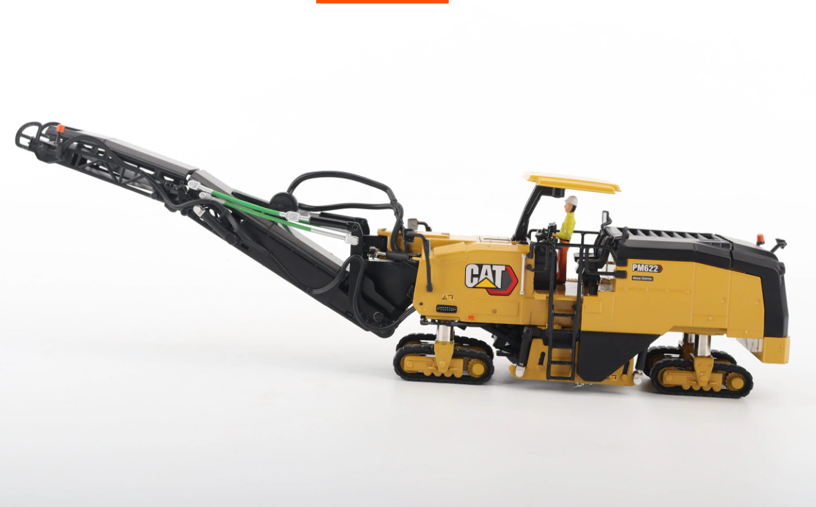 1:50 DM CAT PM622 Cold Planer Modern Hex Construction Machine Diecast Model