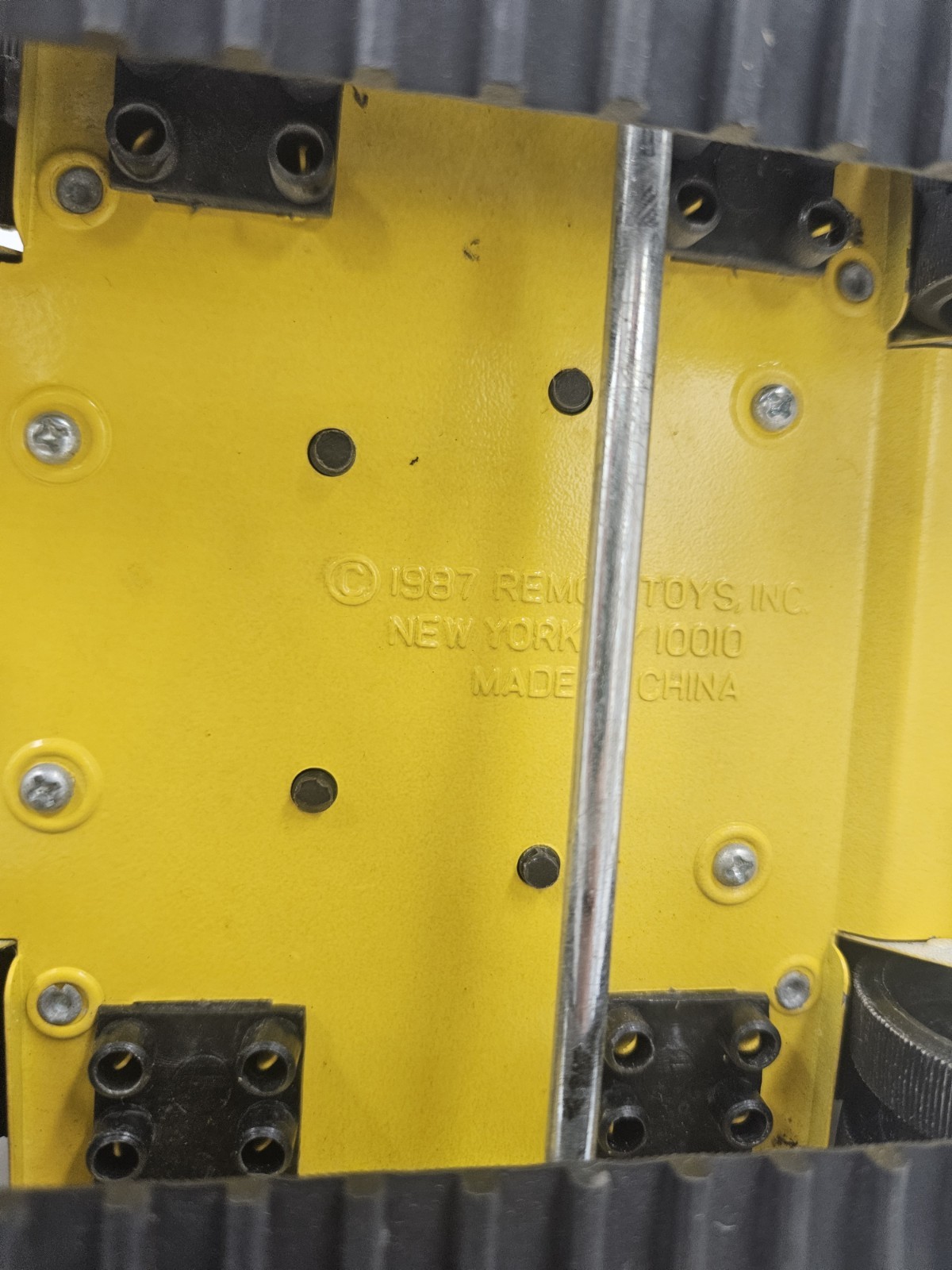 Vintage 1987 Remco BullDozer | 11″ Pressed Steel