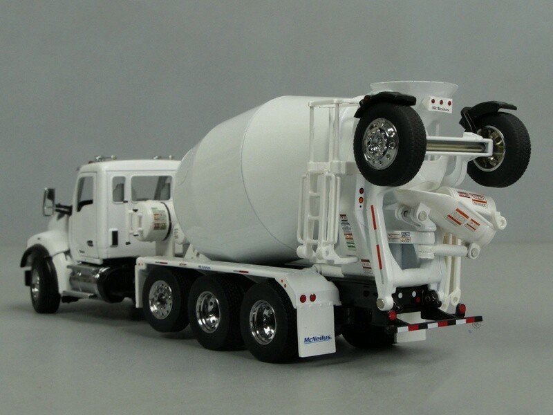 1/50 DM T880SFFA MC Cement Mixer Truck Construction Machine Diecast Model Gift